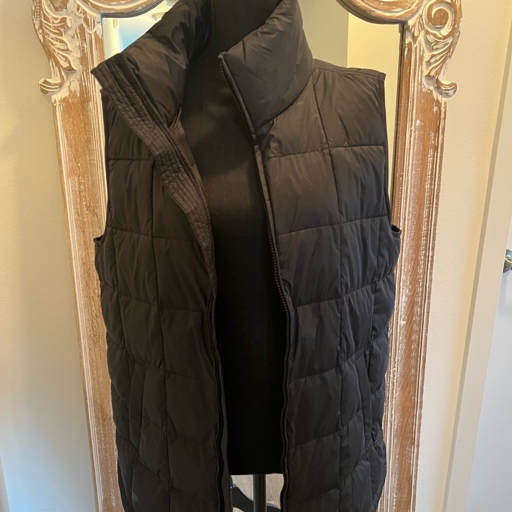 Women's Black Quilted Vest